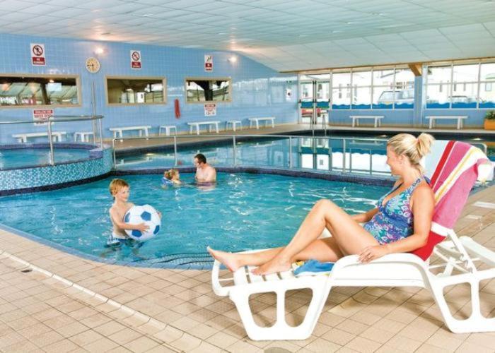 Caravan Hire Golden Sands Sea Front Kinmel Bay Экстерьер фото